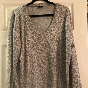 Spirit Jersey Womens Sweater (S) Gray Animal Print V-Neck Pullover Oversize